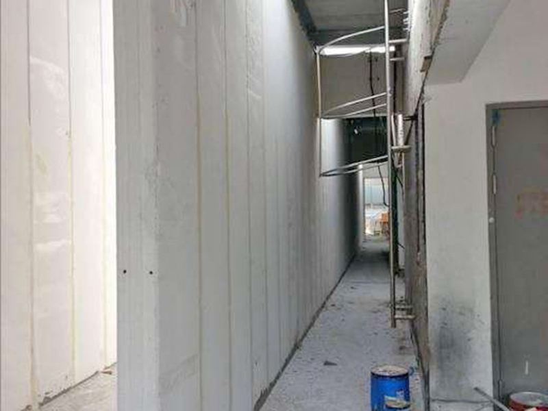 钢结构施工现场