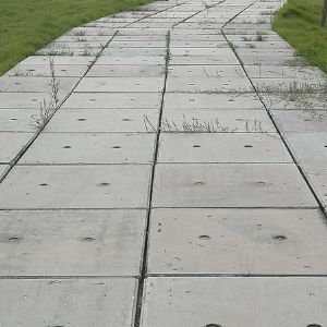 预制路面板