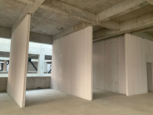 ALC板内墙施工现场 5.jpg